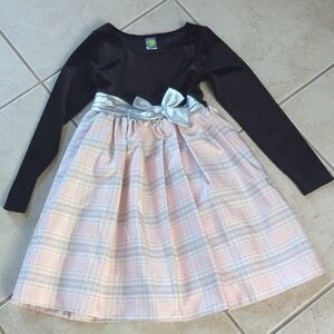 Dollie & Me Black and Pink Plaid Dress with Silver Bow Girls Size 8